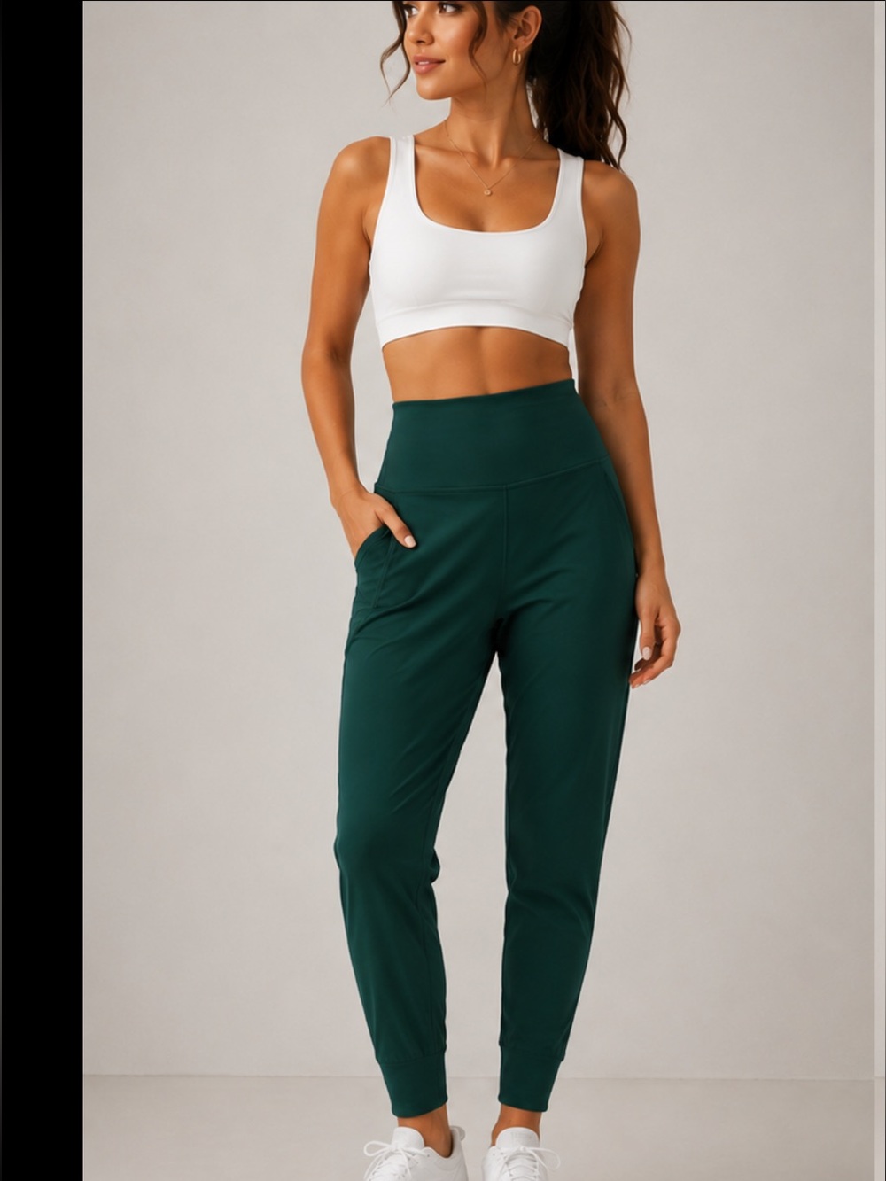 Lululemon It's Rulu jogger  Emerald Green Active Joggers New with tags Fits a 4